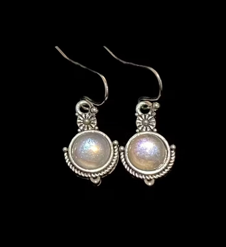 Claire | moonstone vintage earrings