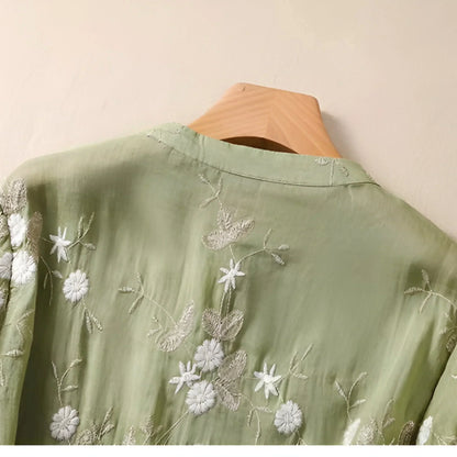 Stella - Cotton Top With Embroidered Flowers