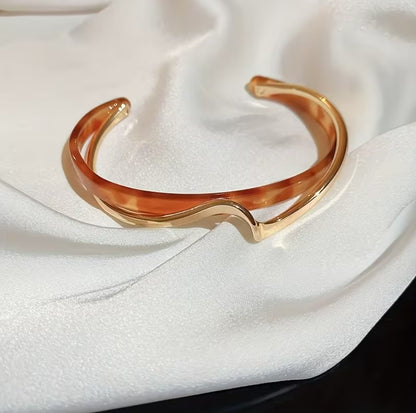 Ava | 18k gold plated wave cuff bangle