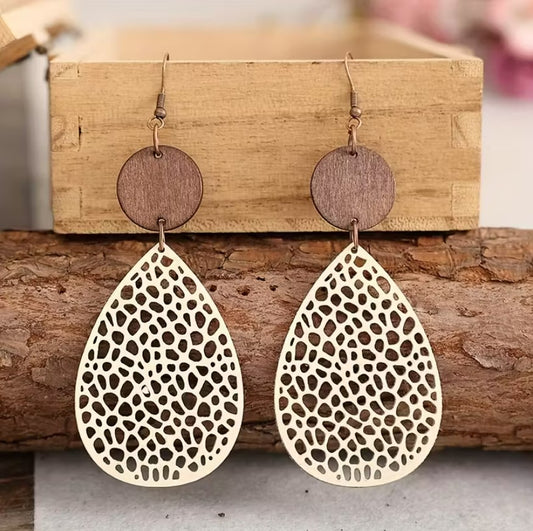 Aria | vintage teardrop leather & wood mesh earrings
