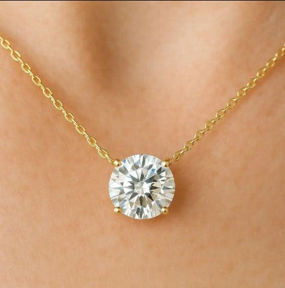 Gold Round Cut White Sapphire Necklace