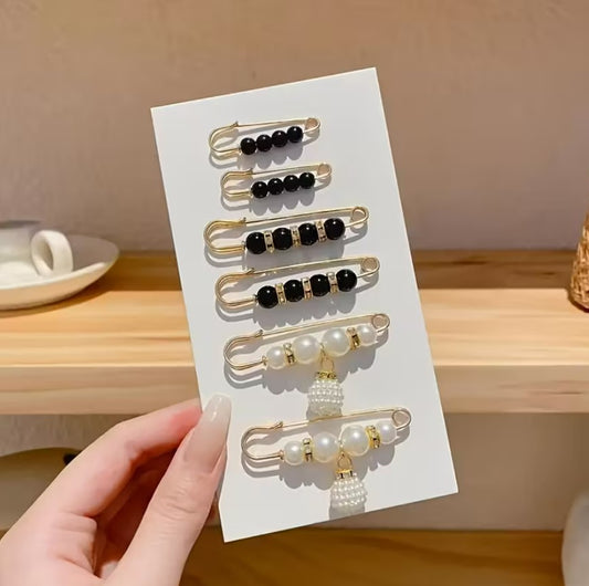 Maya | 6-piece pearl brooch set