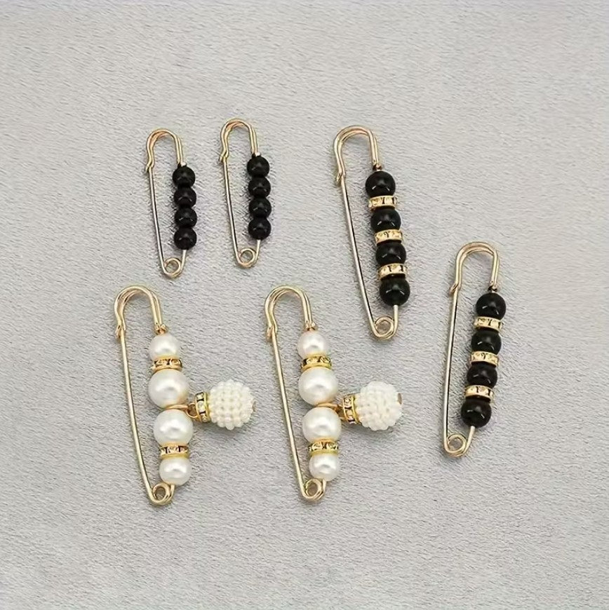 Maya | 6-piece pearl brooch set