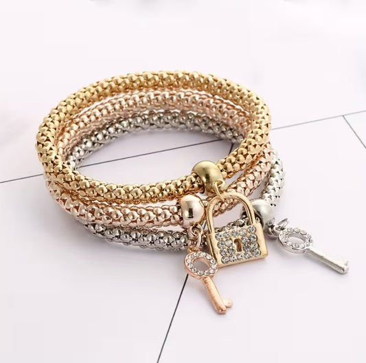 Kira | 3-piece lock & key stackable bracelet set