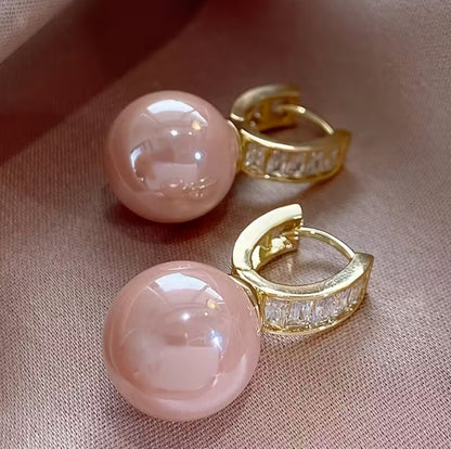Leona | pink pearl hoop earrings