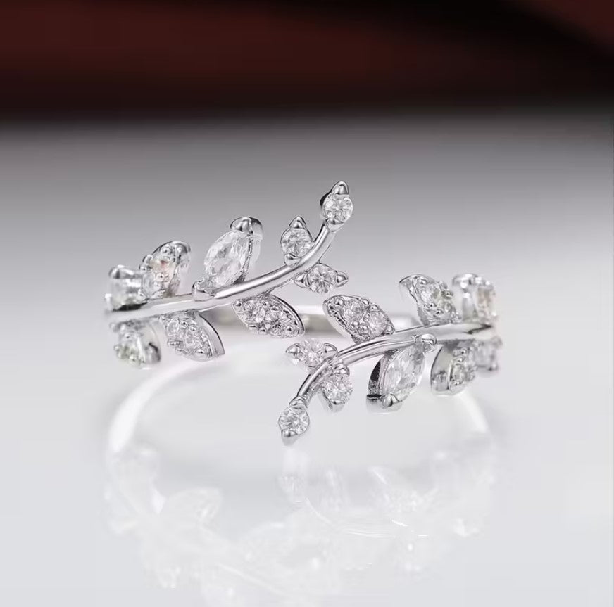 Amélie | Vine Style Elegant Ring