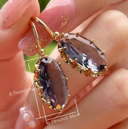 Aurelia | Oval Claw-Set Dangle Earrings