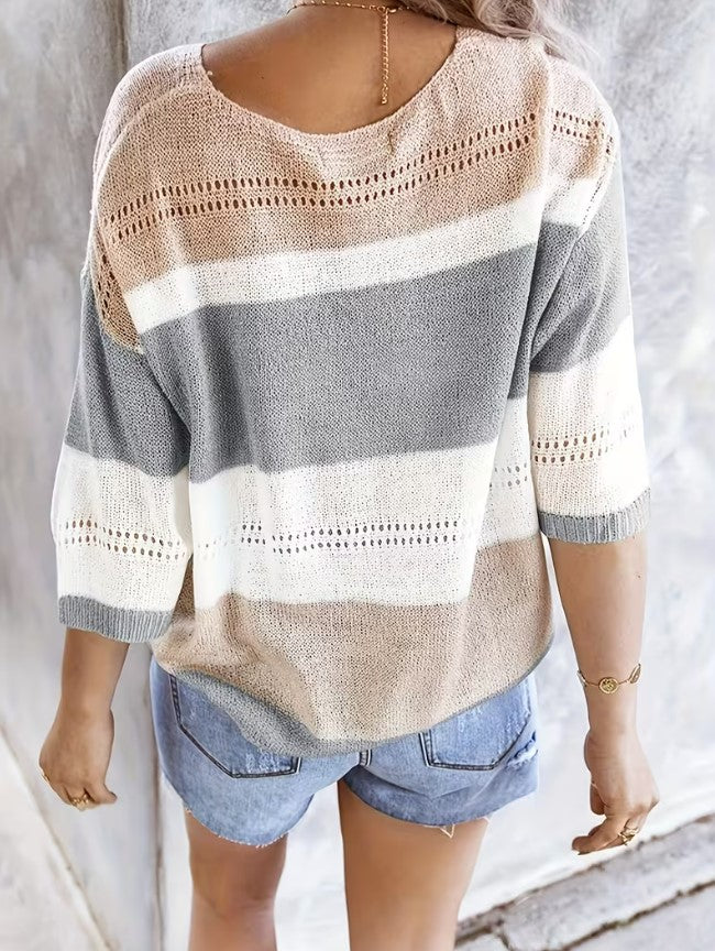 Amie | Color-Blocked V-Neck Hollow Shoulder Top