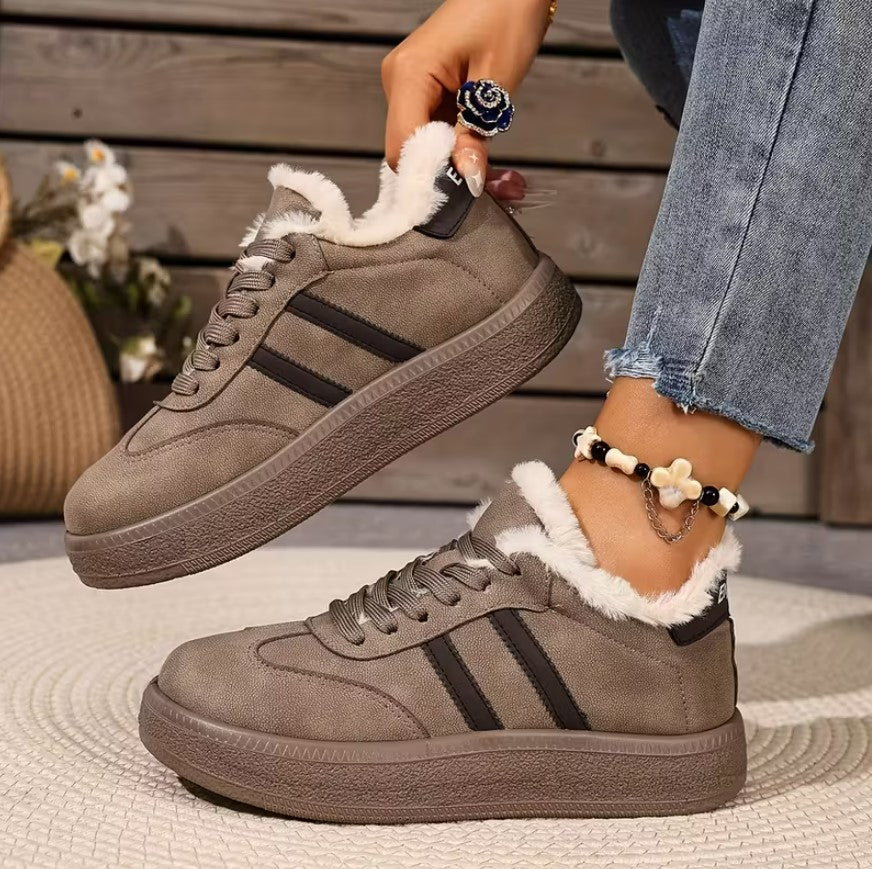 Caoimhe | Warm Winter Short Lace-Up Boots with Soft Soles