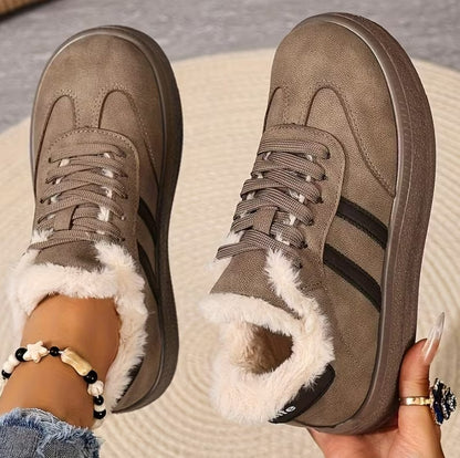 Caoimhe | Warm Winter Short Lace-Up Boots with Soft Soles