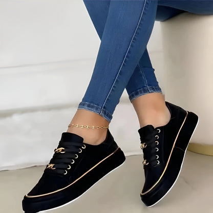 Aveline | Comfortable Chain Accent Sneakers