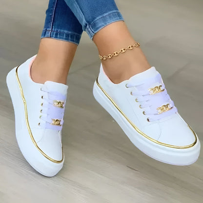 Aveline | Comfortable Chain Accent Sneakers