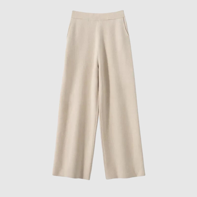 Sofia | Amoretti Velora Casual Pants